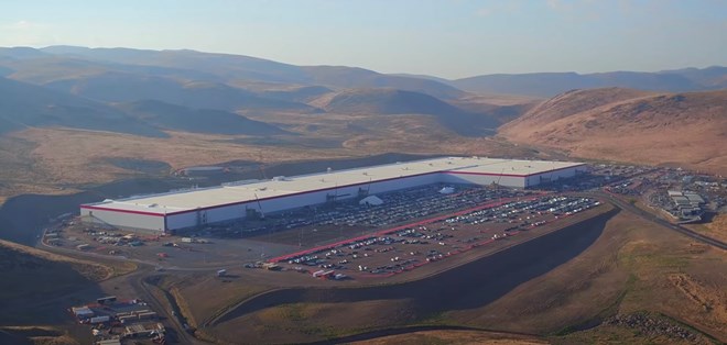 Tesla_Gigafactory1_Nevada