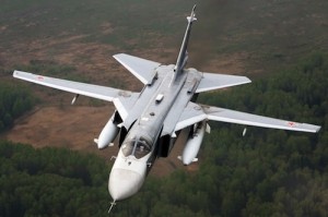 Sukhoi_Su-24_inflight_Mishin-2