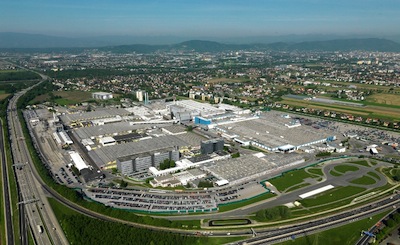 Magna International Inc. will manufacture the new BMW 5 Series sedan at its contract vehicle assembly facility in Graz, Austria, starting in 2017. With this new business award from BMW, together with another from Jaguar Land Rover and a contract extension on the Mercedes-Benz G-Class, Magna's Graz facility is expected to build approximately 200,000 vehicles per year by 2018. (PRNewsFoto/Magna International Inc.)