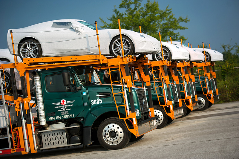 Chevrolet announces it will begin shipping 2014 Chevrolet Corvette Stingray vehicles to dealers nationwide Wednesday, September 18, 2013. A truckload of 2014 Corvette Stingrays leaves the General Motors Bowling Green Assembly plant in Bowling Green, Kentucky, where the Corvettes are made. The plant has produced approximately 1,000 Corvette Stingrays for customer deliveries. Most of these vehicles are expected to arrive at dealers within the next few weeks. 