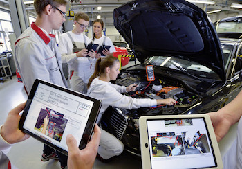 Audi-–-Vocational-training-launch-2015